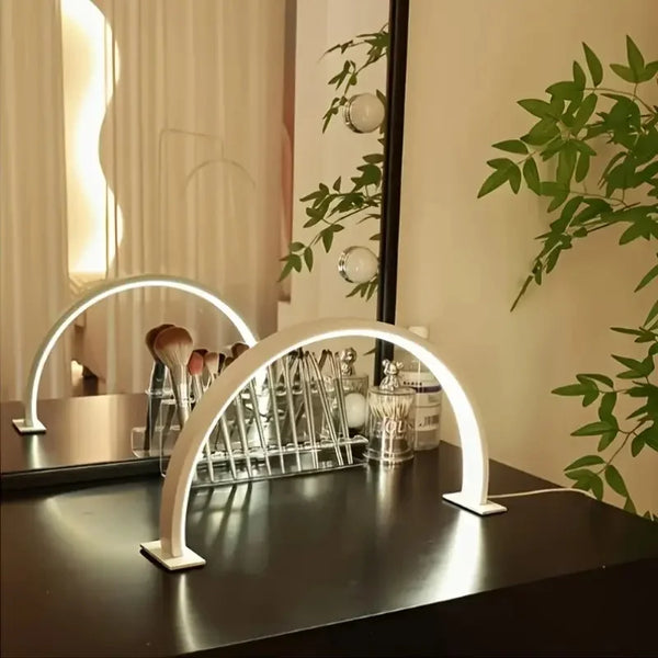 New-Moon-Nail-Work-Lamp-Beauty-Work-Desk-Lamp-Three-color-USB-Power-Supply-Black-White.jpg